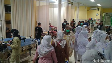 BGN Copot Kepala SPPG Batang usai 219 Orang Keracunan MBG