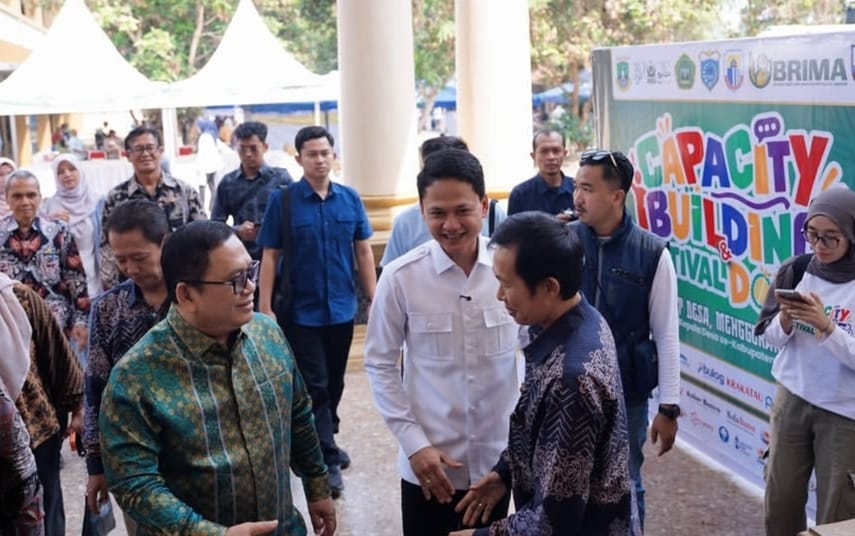 Wabup Pandeglang dan Lebak Perkuat Kapasitas Ratusan Kepala Desa Lewat Festival Durian di UNMA Banten