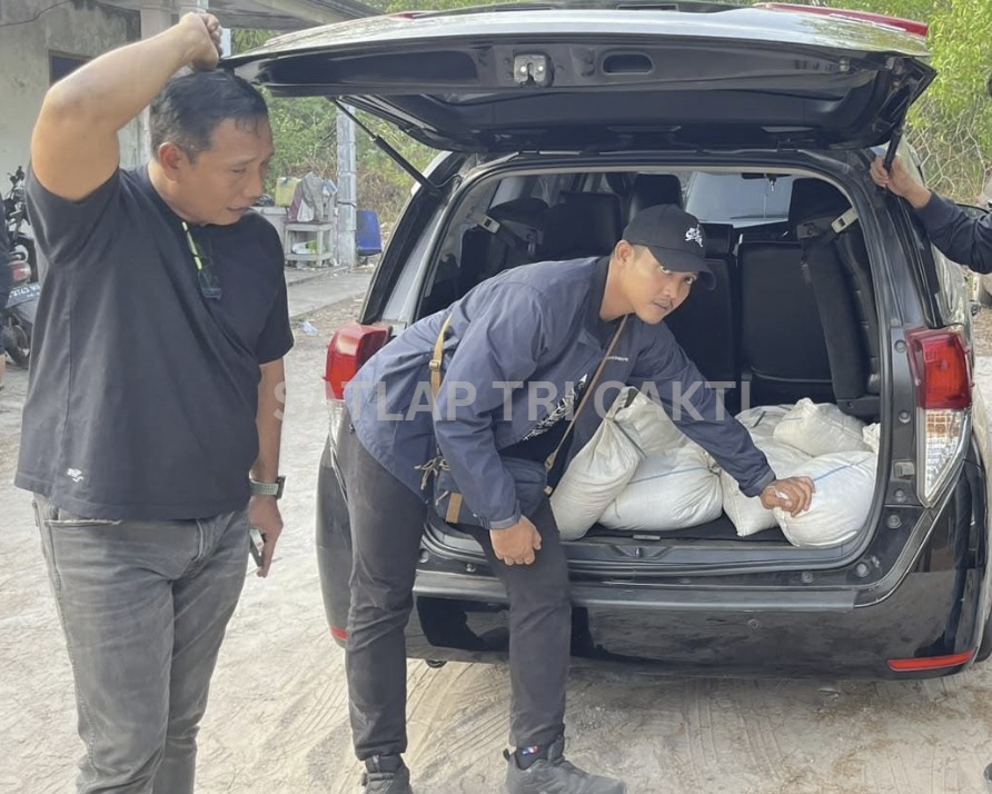 Satlap Tricakti Gagalkan Penyelundupan 3,6 Ton Pasir Timah di Air Saga Belitung, 73 Karung Diamankan