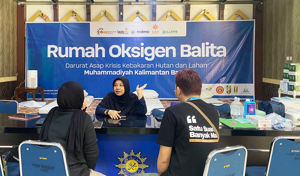 Kabut Asap Kalbar: Muhammadiyah Hadirkan Rumah Oksigen untuk Balita