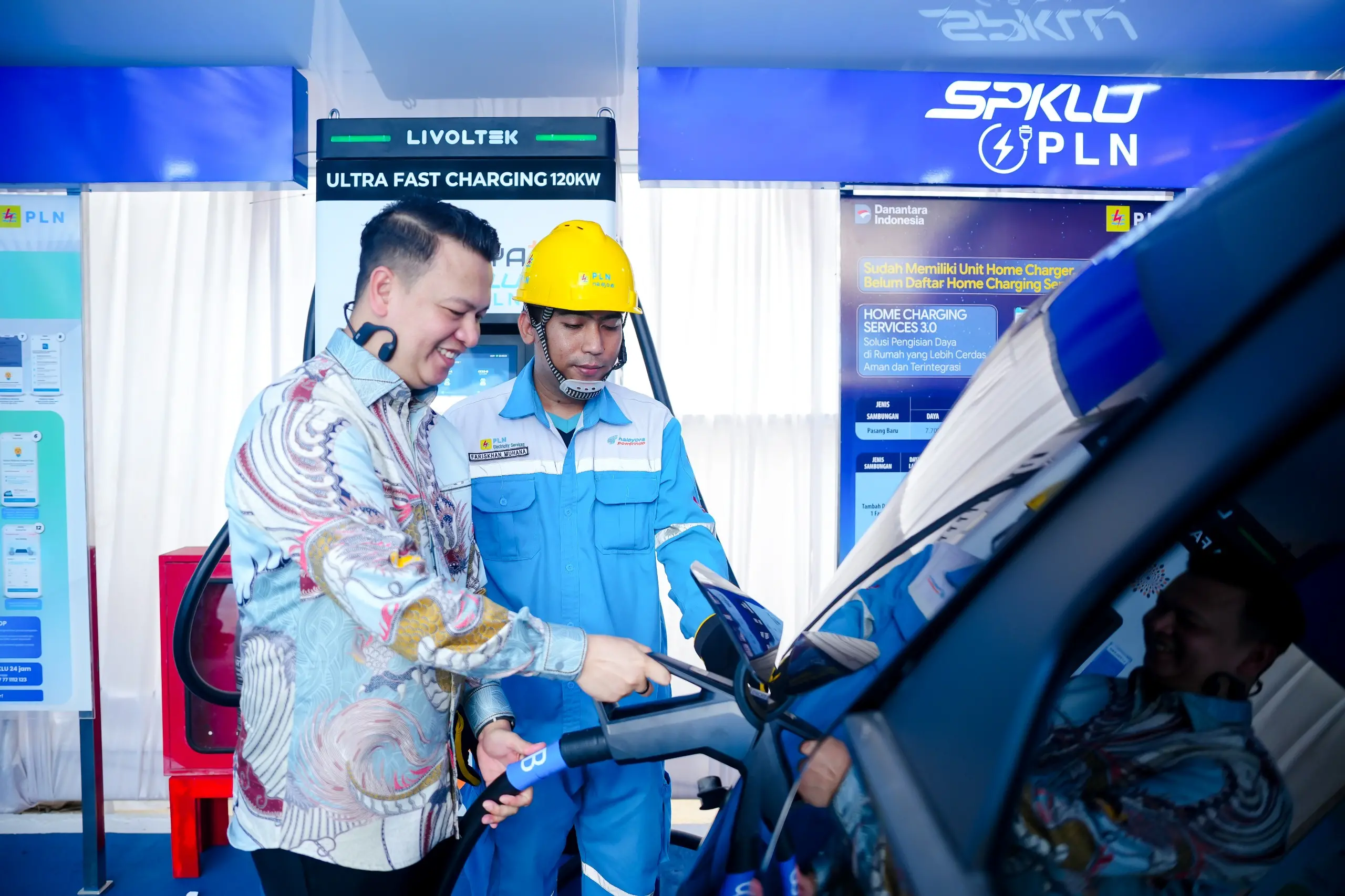 Mobil Listrik di Sumsel Tembus 2.047 Unit, PLN Resmikan SPKLU Center Palembang