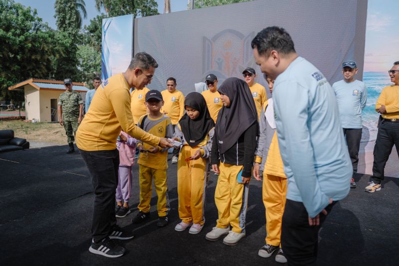 OJK dan Pemkab Banggai Luncurkan GERBANG JUNA, Ajak Pelajar SD-SMA Menabung Tiap Jumat