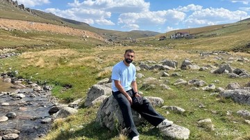 Batu Salah di Trabzon Turki Viral Usai Diduduki Mohamed Salah