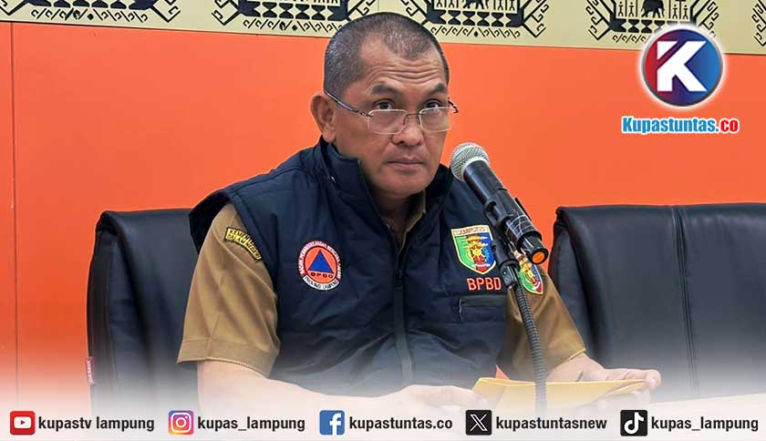 BNPB Kerahkan Helikopter Water Bombing Padamkan Karhutla TN Way Kambas, Api Masuk Kawasan Pusat Latihan Gajah