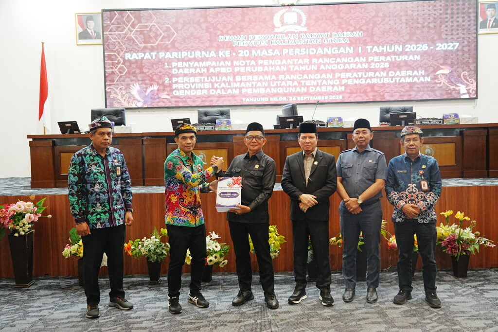 Sekprov Kaltara Sampaikan Nota Keuangan Perubahan APBD 2026 di Rapat Paripurna ke-20 DPRD