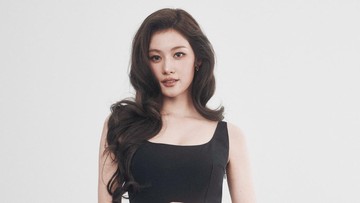 Sana TWICE hingga Lee Do Hyun Hadir di Peragaan Busana Prada Milan 2026