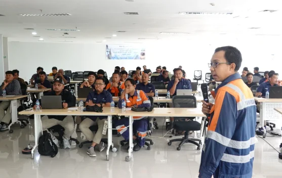 Pelindo Elektrikkan 16 Alat Bongkar Muat, Latih 30 Operator di Ciawi