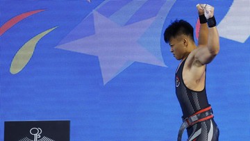 Rahmat Erwin Abdullah Pecahkan Dua Rekor Dunia, Raih Emas Asian Games 2026