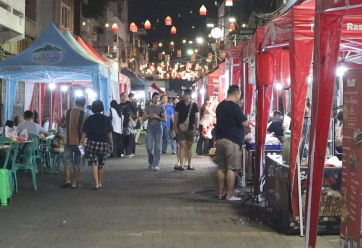 Heritage Food Festival di Gang Warung Pecinan Semarang, Bakpao Kelengan hingga Topeng Barongsai Jadi Buruan