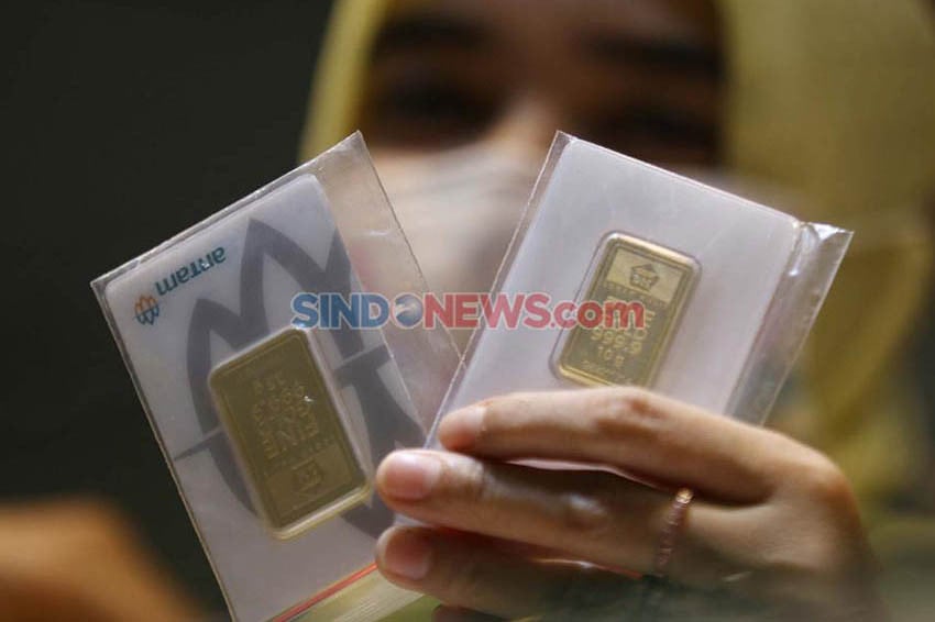 Harga Emas Antam Melonjak Rp23.000 ke Rp2.613.000 per Gram