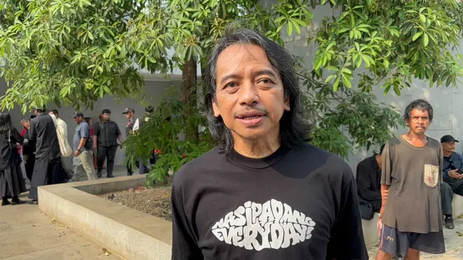 Dewa Budjana Kenang Guruh Soekarnoputra sebagai Inovator Musik Pop