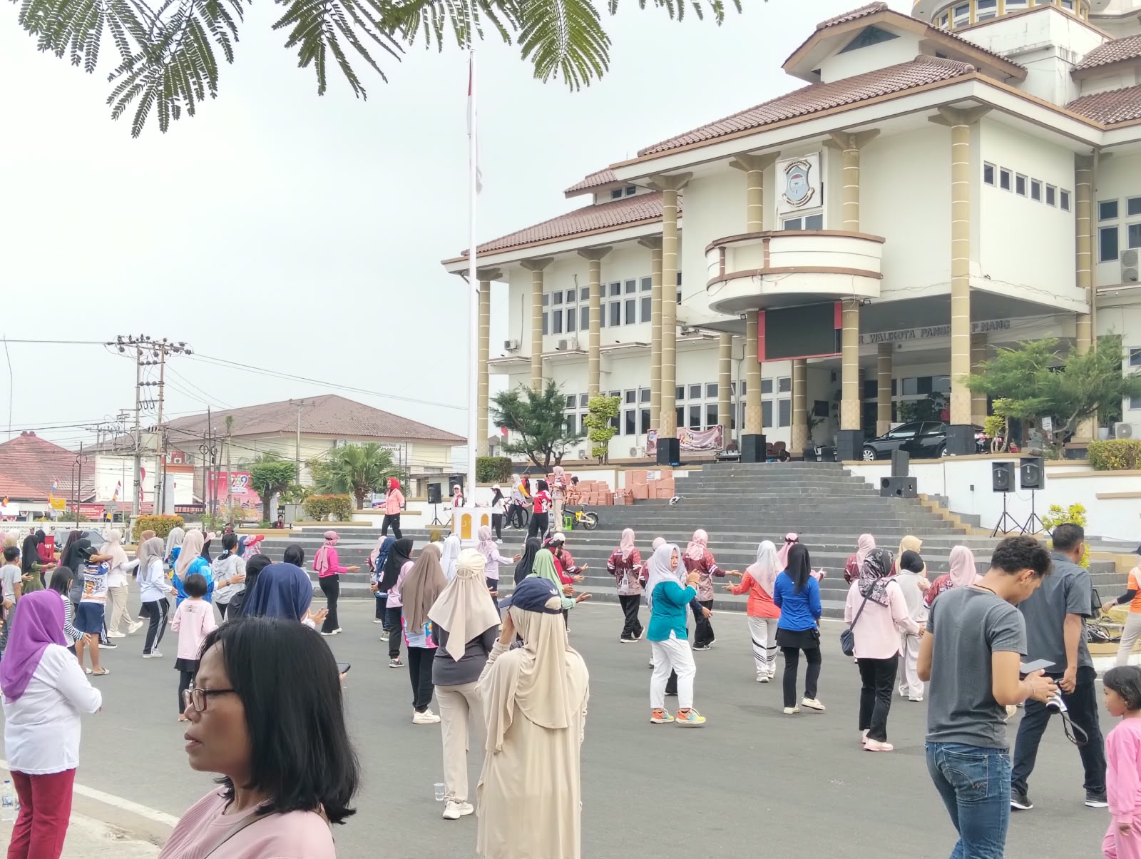 Pemkot Pangkalpinang Gelar CFD 2026 di Halaman Kantor Wali Kota, Warga Diajak Senam Sehat dan Cek Kesehatan Gratis
