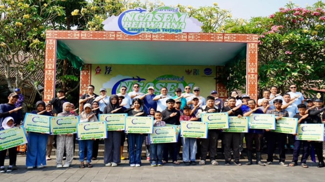 Revitalisasi Pasar Ngasem Yogyakarta, AirNav Indonesia Benahi Mural hingga CCTV