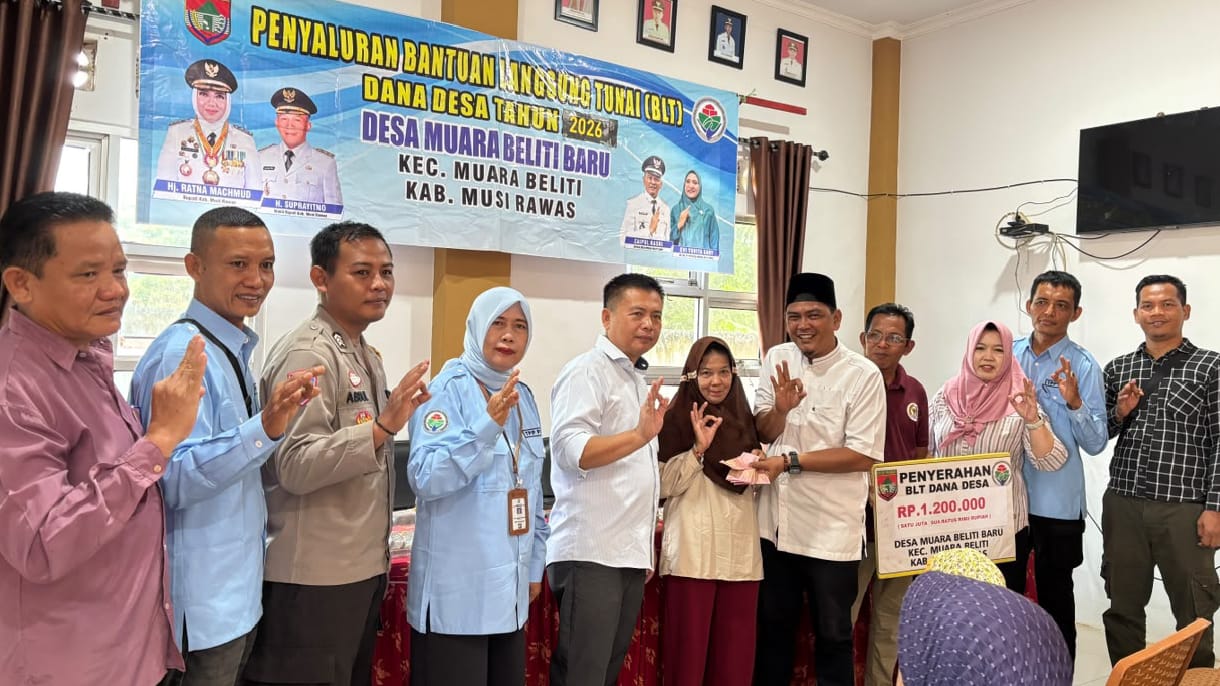 Pemdes Muara Beliti Baru Musi Rawas Salurkan BLT Dana Desa 2026 kepada 8 KPM, Total Rp1,2 Juta per KPM