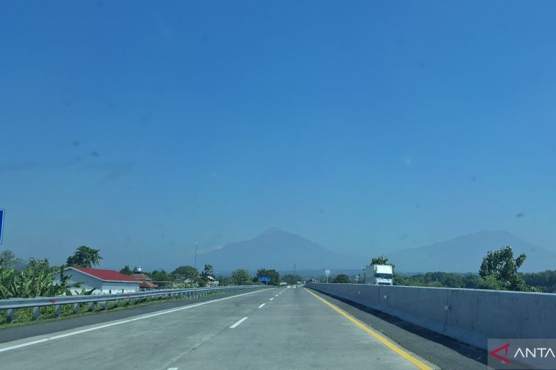 BMKG Sebut Cuaca Semarang Cerah Berawan Hari Ini, Waspada Hujan Petir di Pekanbaru