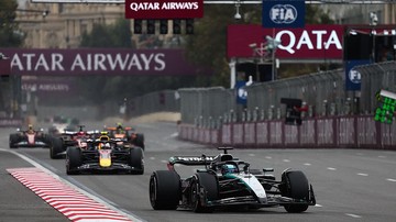 George Russell Juara F1 GP Azerbaijan 2026, Verstappen Terpaut 0,1 Detik