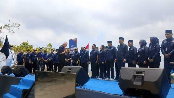 Abdullah Vanath Resmi Pimpin DPW NasDem Maluku 2026–2029, Pelantikan Digelar di Pantai Liang Maluku Tengah