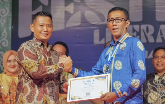 RRI Meulaboh Raih Penghargaan Festival Literasi Aceh Barat 2026 di Kategori Lembaga Penyiaran