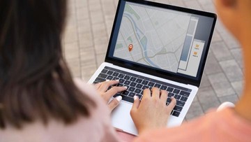 Penipu Pasang Gambar AI dan Nomor Telepon Palsu di Google Maps