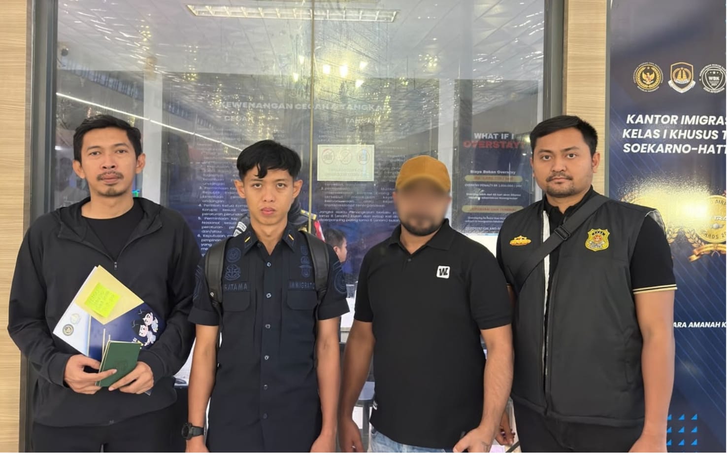 Imigrasi Cilegon Deportasi WNA Pakistan, Dikenai Penangkalan Setelah Langgar Aturan Keimigrasian