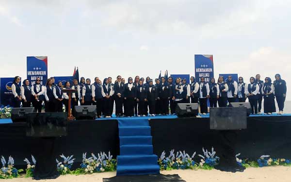 Rohani Vanath Resmi Pimpin DPW Garnita Malahayati Maluku 2026-2031, Pelantikan Digelar di Pantai Hunimua