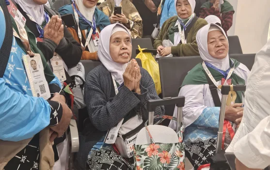Polresta Bandara Soekarno-Hatta Perketat Pengamanan Keberangkatan 3.467 Jemaah Umrah di Gate 6 Terminal 2