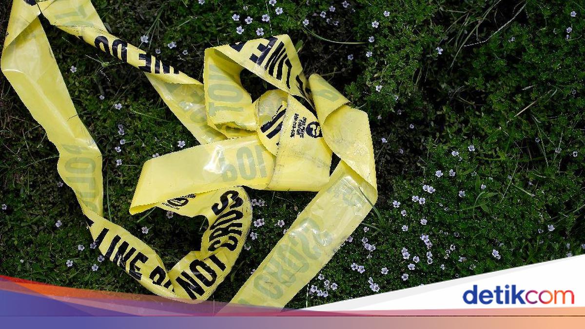 Polda Banten Ringkus 2 Penambang Tanah Urug Ilegal di Kronjo Tangerang, Ekskavator Kobelco Disita
