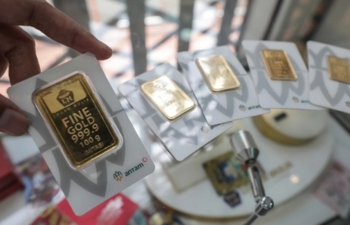 Harga Emas Antam 1 Gram Rp2,613 Juta, Buyback Rp2,438 Juta