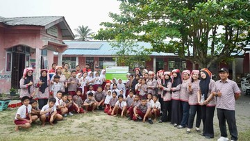Pertamina NRE Pasang PLTS 2,8 kWp dan Sumur Bor di SD Simalungun