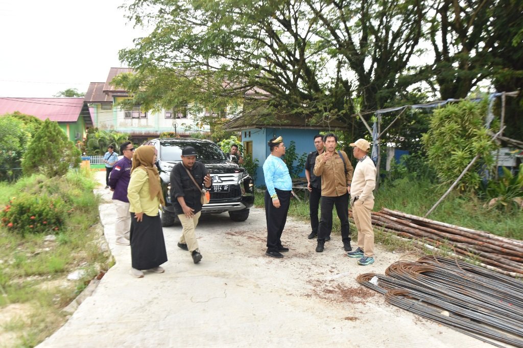 Bupati Bulungan Tinjau Proyek Jalan 2.867,5 Meter dan Kantor Kecamatan Bunyu Tahap II
