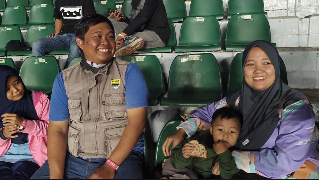 Polda Jabar Amankan Laga Pakistan vs Thailand di Stadion Si Jalak Harupat, Penonton Sebut Situasi Kondusif