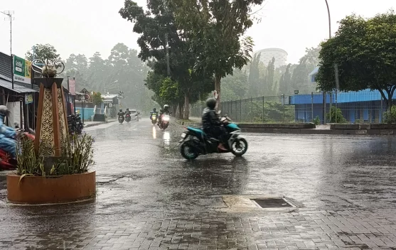 BMKG Prakirakan Hujan Ringan Guyur Bengkulu dan 6 Kota Lain di Sumatra pada 27 September 2026