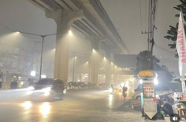 Kabut Asap Palembang Makin Pekat, AQI Titik GP Plm Tembus 1.120 Dini Hari
