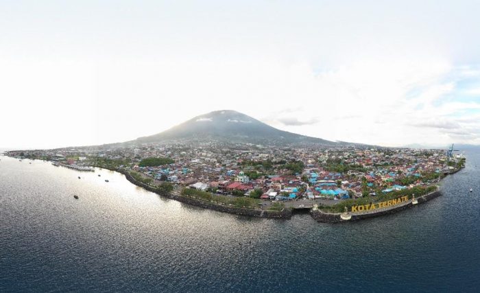 Wali Kota Ternate Tauhid Soleman Terima Penghargaan HAKLI atas Sinergi Sanitasi, ODF Capai 92 Persen