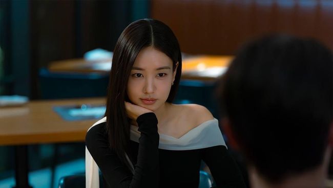 8 Drama Korea Ahn Eun Jin, dari Hospital Playlist hingga A Love Other Than Yours
