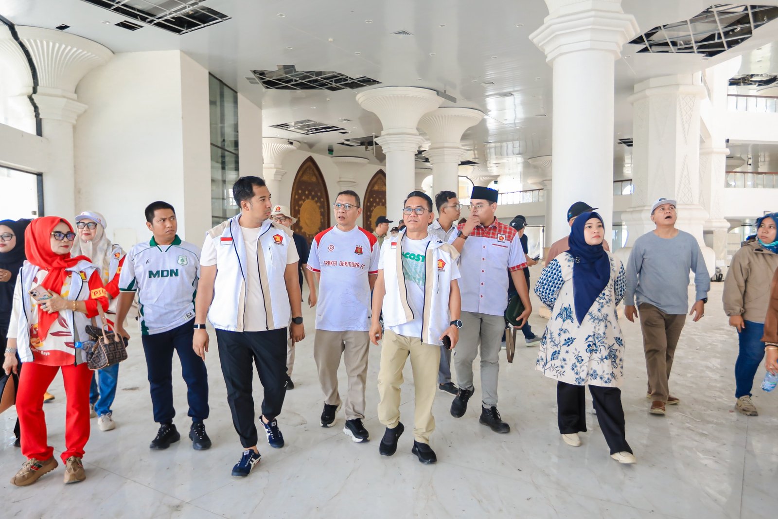 Pemko Medan Targetkan Gotong Royong Bersih-Bersih Digelar Sebulan Sekali di Seluruh Kecamatan