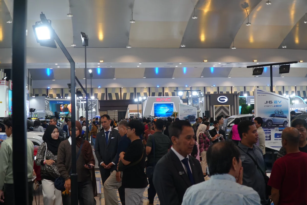 9 Merek Mobil China dan Vinfast Vietnam Ramaikan GIIAS Semarang 2026 di Muladi Dome Undip