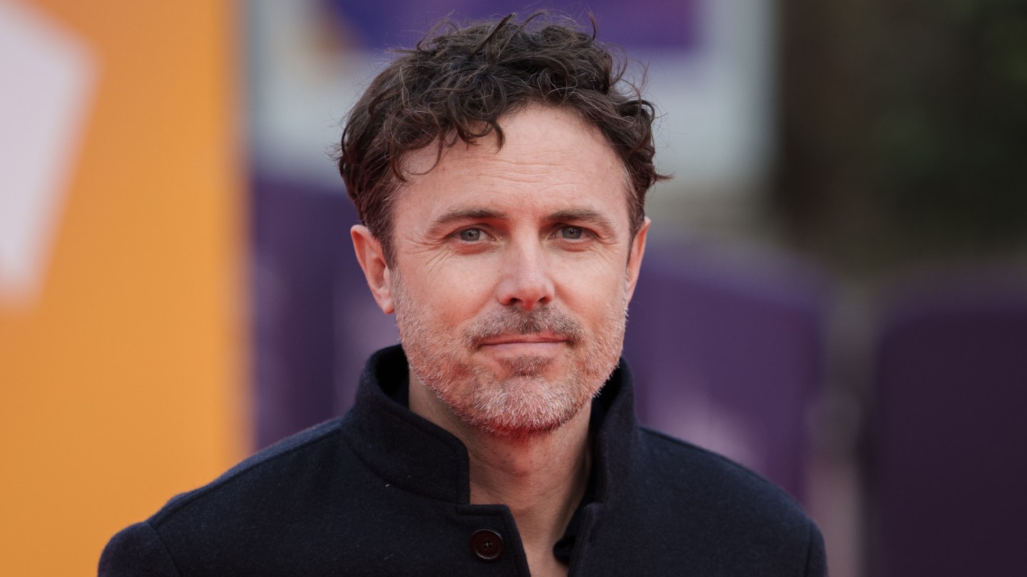 Casey Affleck Blak-blakan soal Hollywood dan Panggilan Telepon ke Chris Nolan