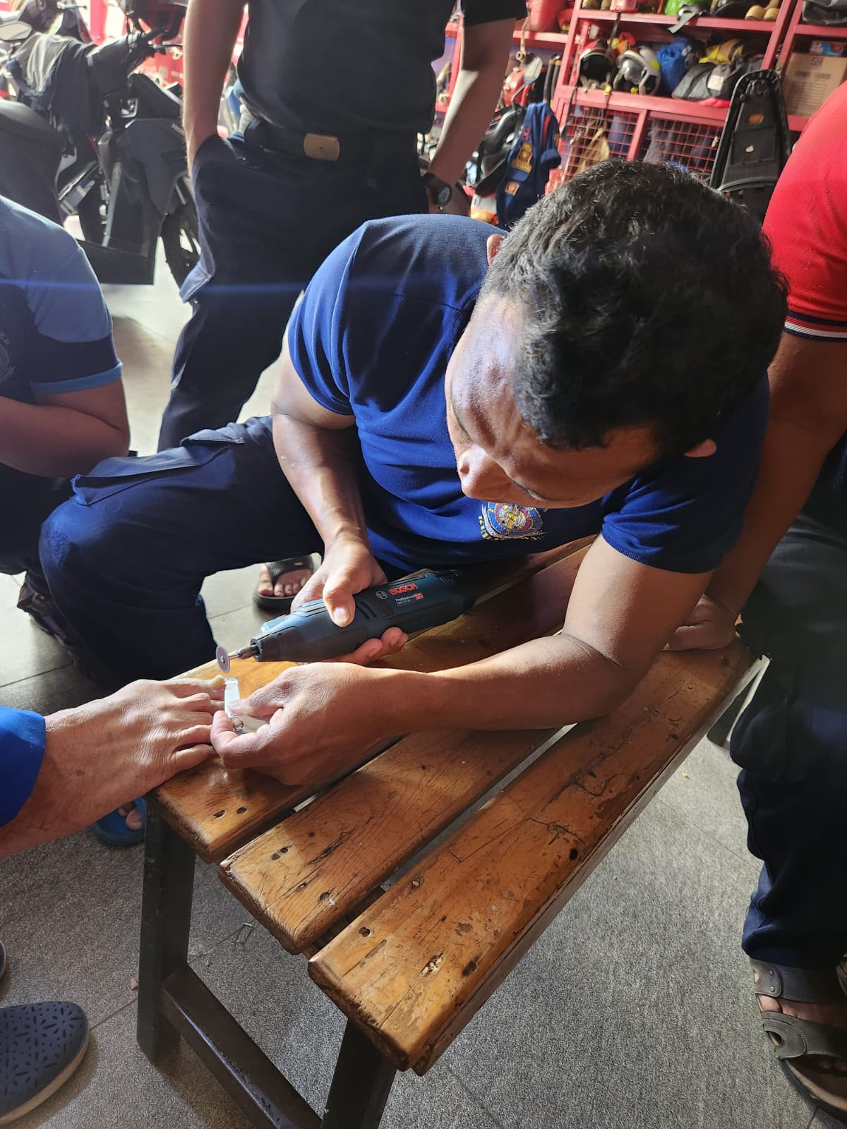 Kuku Jempol Kaki Warga Ciledug Dievakuasi Petugas Damkar Kota Tangerang, Ini Kronologinya