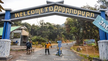 Blue Fire Papandayan Muncul Lagi, Badan Geologi Ingatkan Gas Beracun