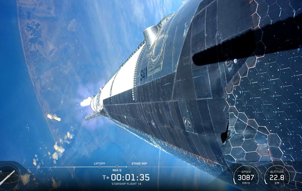 Starship SpaceX Capai Orbit Bumi Pertama Kali, Meski Kehilangan Satu Mesin