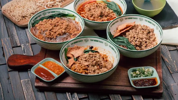 9 Rekomendasi Mie Chili Oil di Jakarta, dari Senopati hingga Blok M