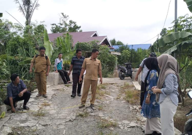 Pemdes Sukaraja Seginim Survei Lokasi Usulan Warga Sebelum Tetapkan RKPDes 2027