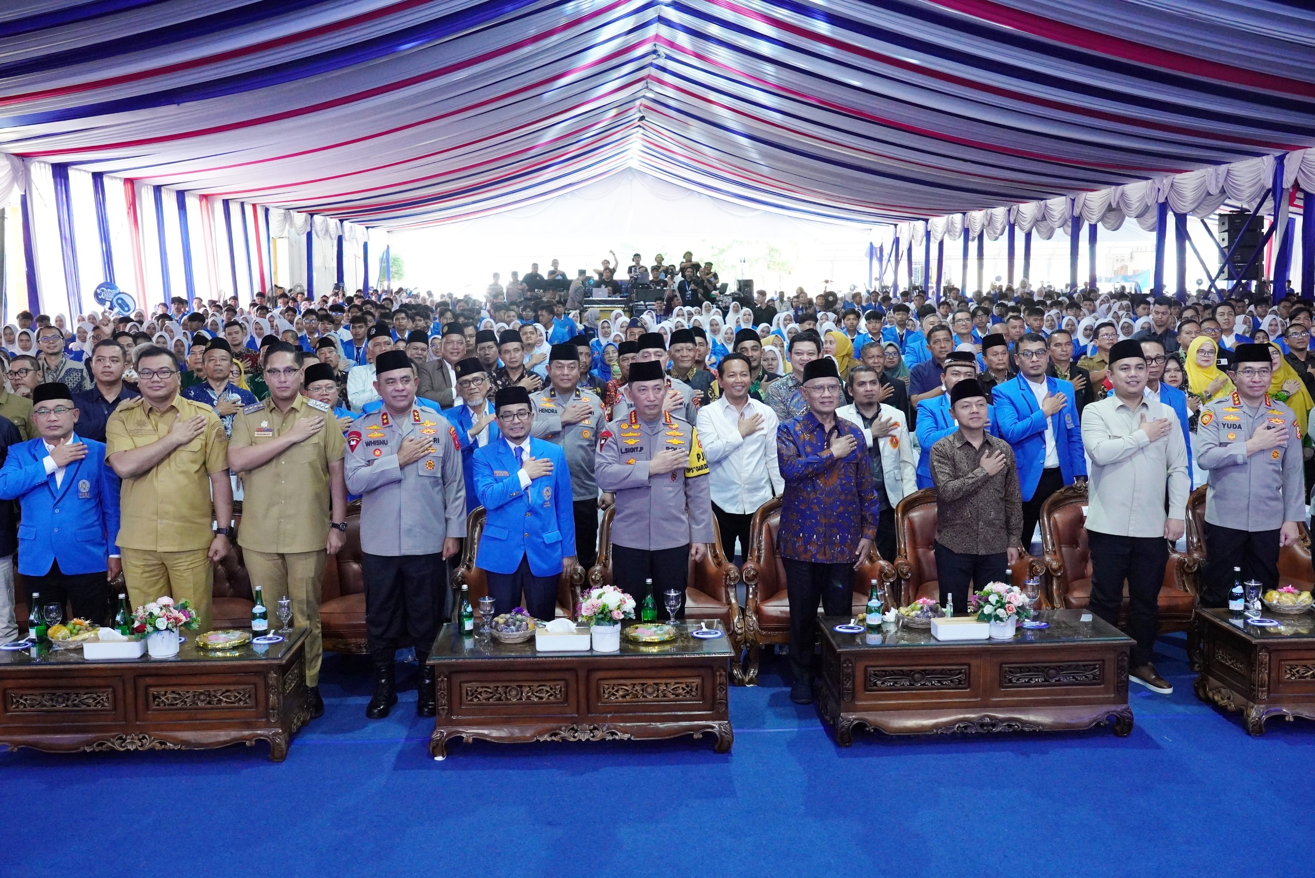 Wali Kota Medan Rico Waas Semangati 6.027 Mahasiswa Baru UMSU di PKKMB 2026, Kapolri Peringatkan Kejahatan AI