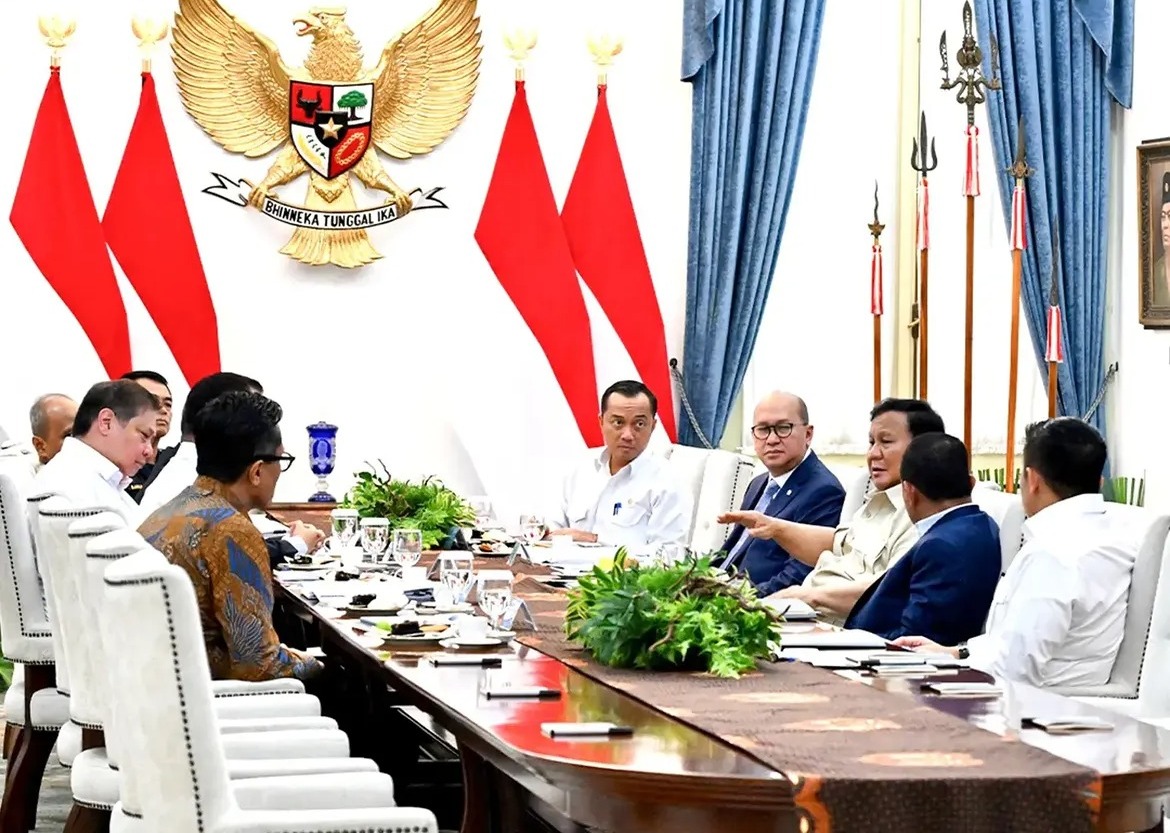 Prabowo dan Danantara Didorong Revitalisasi Industri Tekstil Nasional