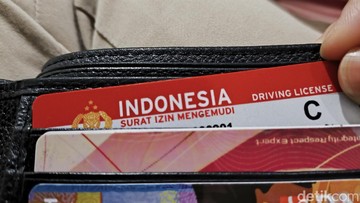 Kios SIM Korlantas Polri Cetak SIM Mandiri, Mirip Ambil Duit di ATM