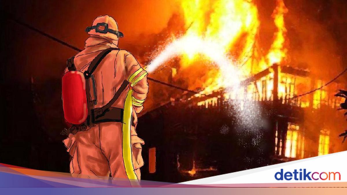 Hamzah Batik Malioboro Yogyakarta Kebakaran Dini Hari, 14 Unit Damkar Dikerahkan Padamkan Api