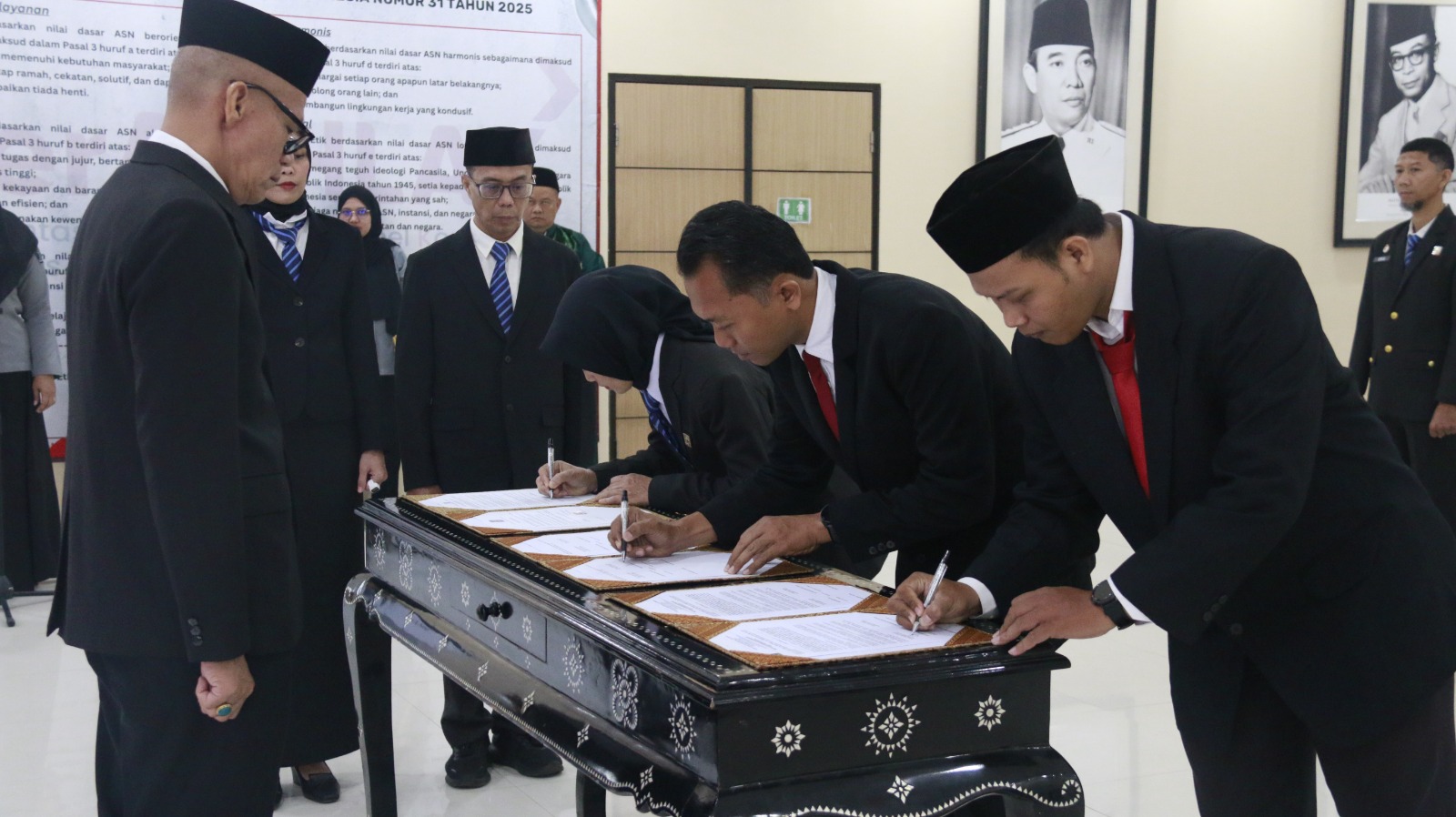 Kemenkum Banten Lantik Notaris Pengganti dan PAW Anggota MPDN Tangerang di Serang