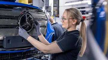 Mercedes-Benz Ancam Tutup Dua Pabrik di Jerman jika Daya Saing Tak Naik