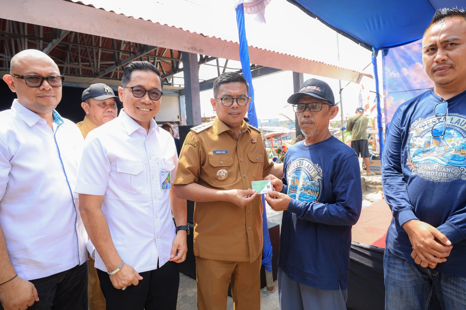 Gubernur Banten Serap Aspirasi Nelayan Sidamukti, Perbaikan Dermaga hingga Pendangkalan Muara Jadi Sorotan